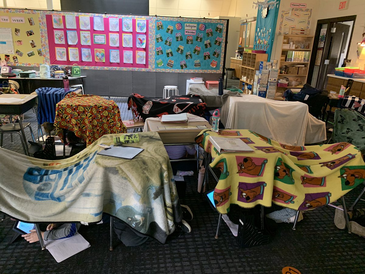 MrsFultonBA's tweet photo. “Fort Friday” was a huge success! After working hard to fill up our class jar together, 3F voted to build individual forts around their desks! We enjoyed writing in our Home/School Connection journals today! #dg58pride #fultonfamily #teamwork https://t.co/XbiygcLtSU