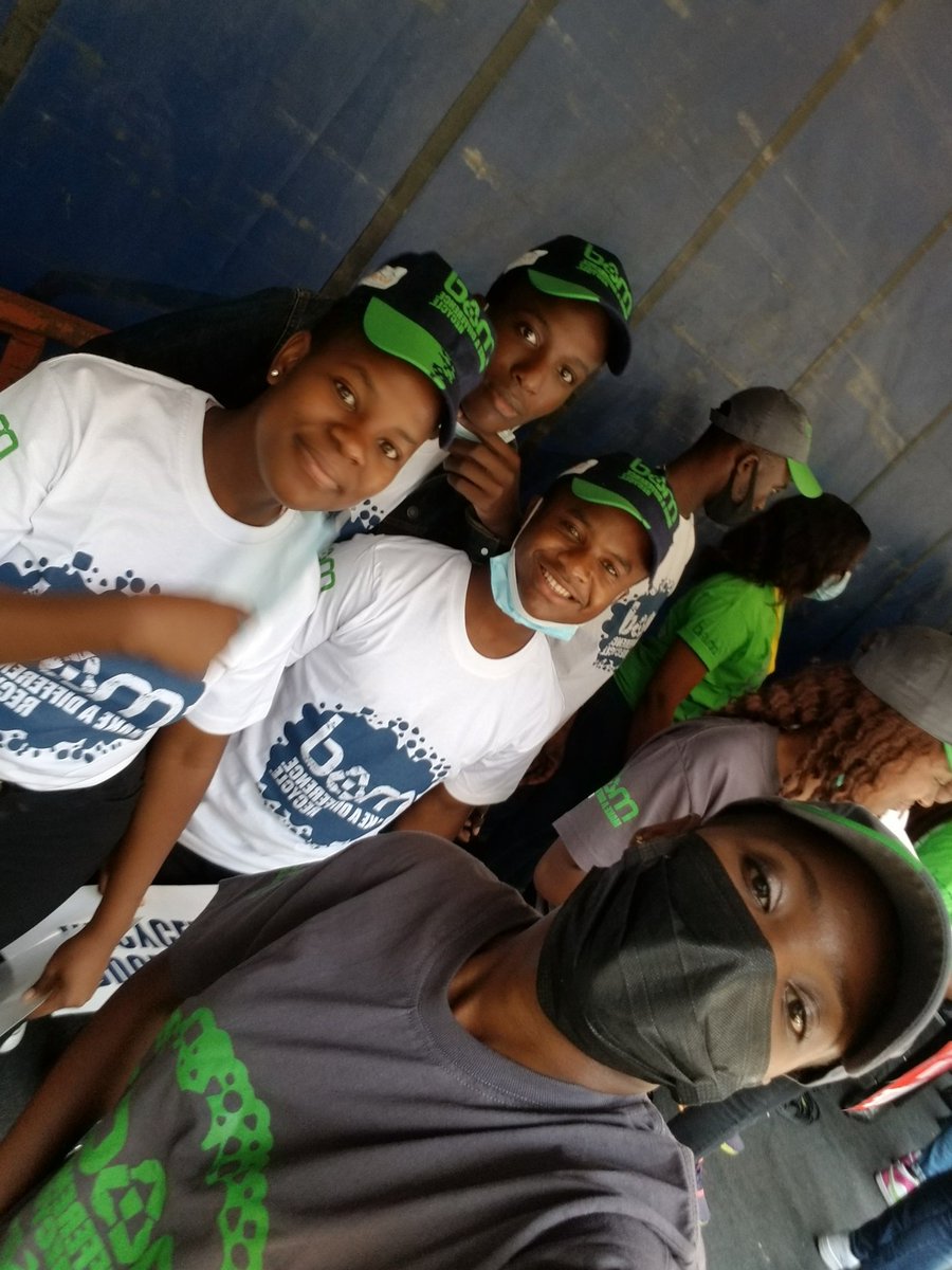 Tari3_Shumba's tweet photo. #ReduceReuseRecycle
@DeltaCorpZim @BOOSTFellowship https://t.co/l4xEenK0EA