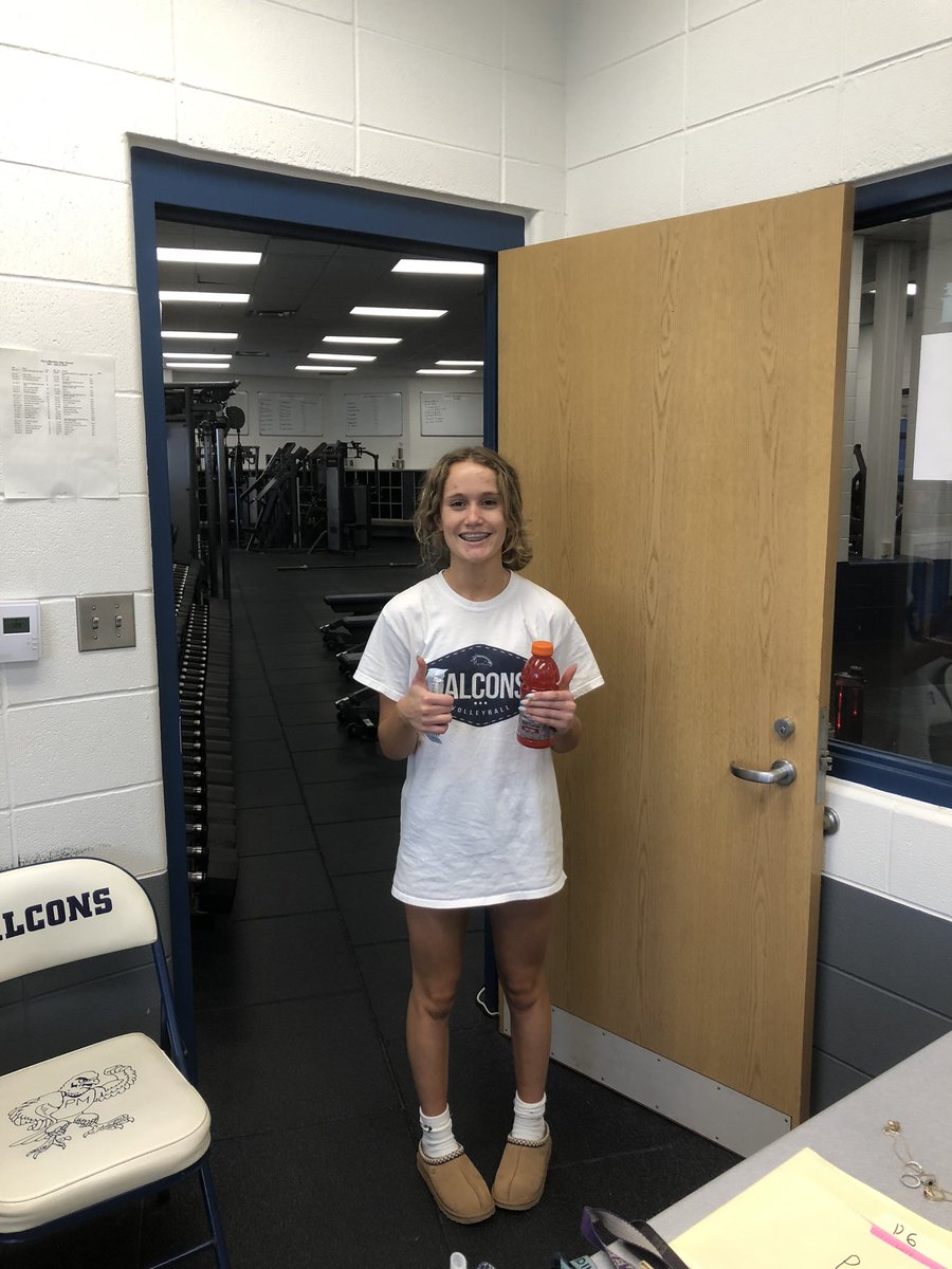 PMHS_SC's tweet photo. Worker of the Week: Period 6
▫️Lucy Richardson 
▫️Grade: 10th
▫️Sport: Volleyball &amp; Softball 
✅Culture Wins. Effort. Energy. https://t.co/NHdOFpY52h