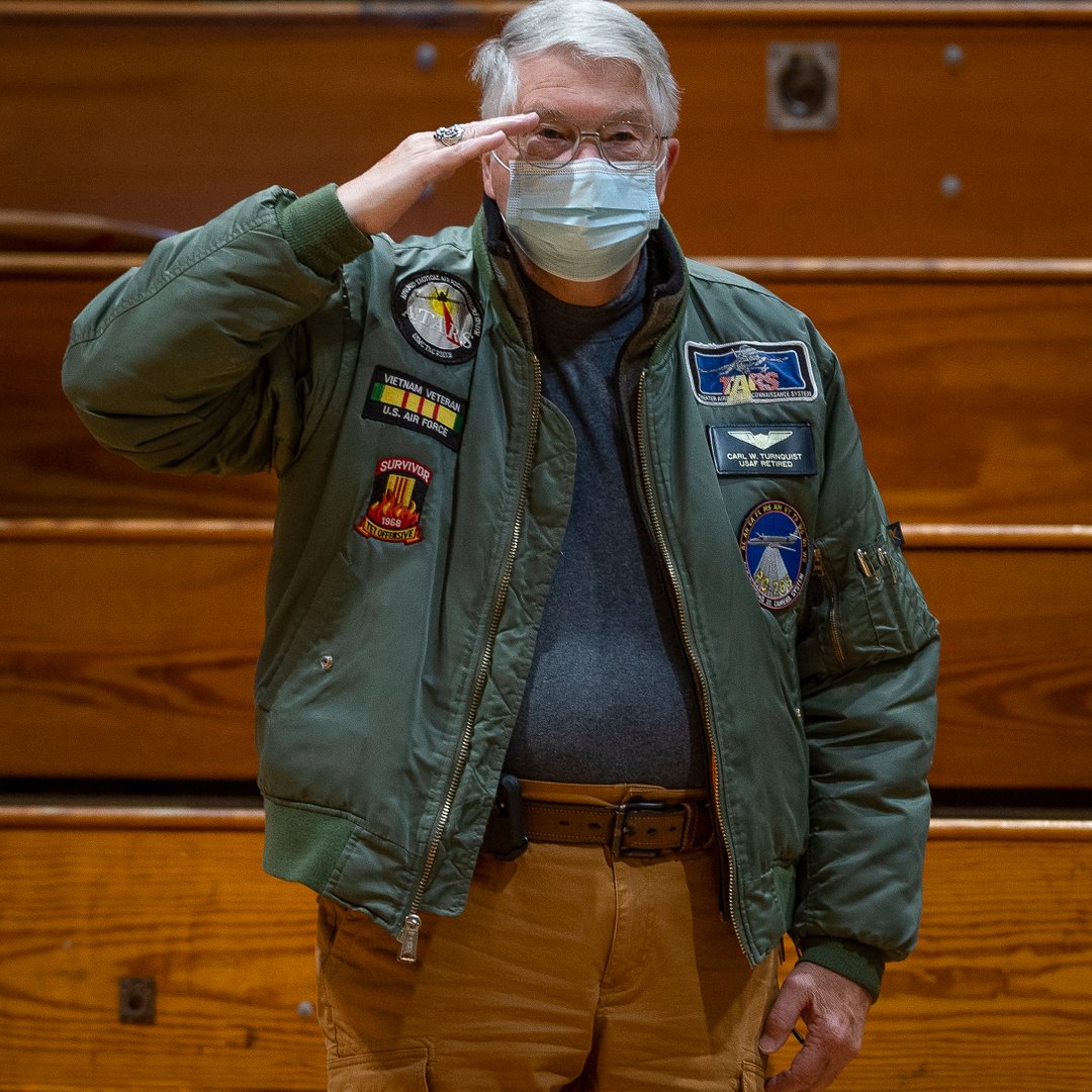 Craig_Mac's tweet photo. ⭑ Yesterday during the National anthem (prior to the Long Island Championships 🏐) . I don't know who he is, but I would like to thank, and salute this gentleman  🇺🇸⭑

#ThankYouVeterans https://t.co/EmpzG5px6u