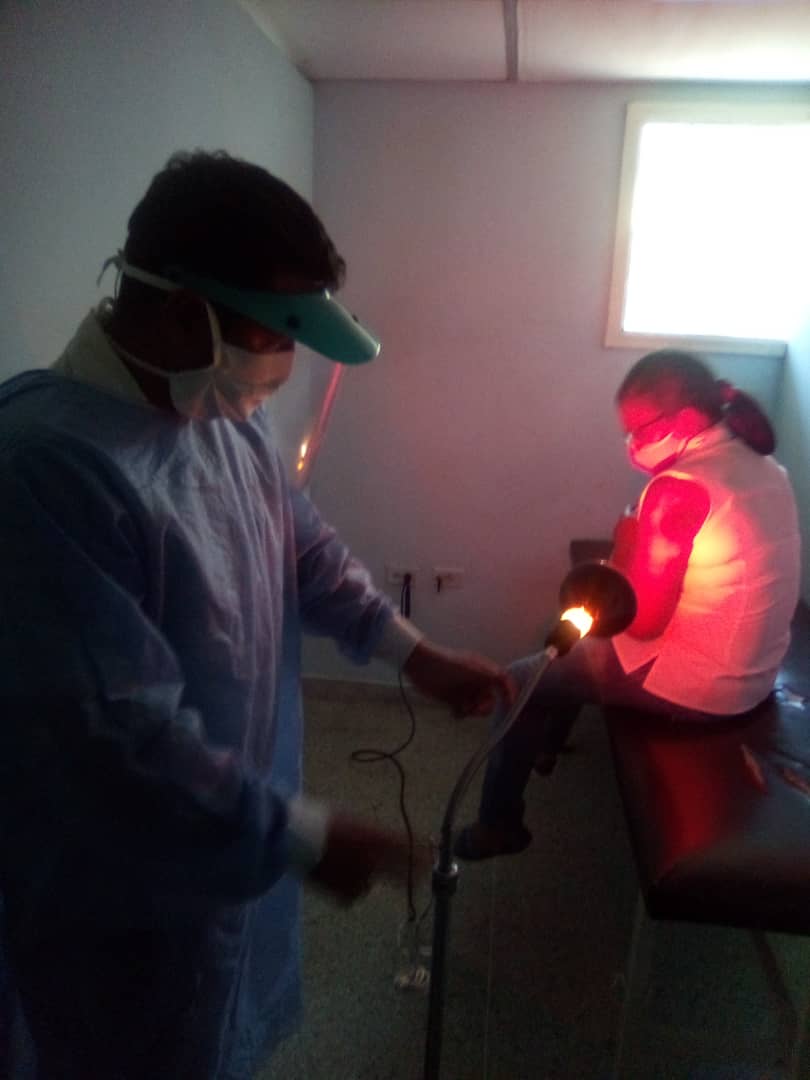 DayanFonseca4's tweet photo. Los colaboradores del CDI Negra Hipólita brindamos un servicio de calidad al hermano pueblo venezolano. La lucha continua por nuestro sueño de justicia para Cuba y para el Mundo. 
#CubaEsUnContinente
#CubaViveyAbraza 
@NelaTa83 
@cubacooperaven 
@MINSAPCuba https://t.co/36aSAHv5y8