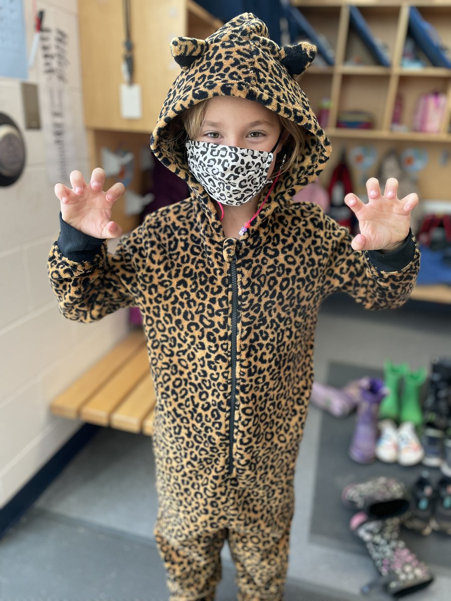BrooksidePS's tweet photo. #pjdayfun #schoolspirit https://t.co/RqgNQhRgKQ