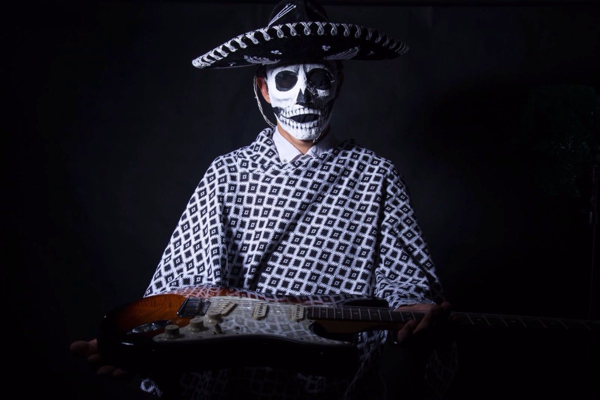 diablocalavera's tweet photo. 🎧En esta #Playlist encuentra las canciones que está escuchando hoy @calavera_dc💀 

https://t.co/8DBuI2EKr5

#SéParteDelRitual #TodosSomosDiablocalavera #kiwiRecords
#Diablocalavera 
#2DeNoviembre
#Mascaras
#MéxicoEsCultura #calavera 
#MúsicaAlternativa https://t.co/MSwHyW1vKB