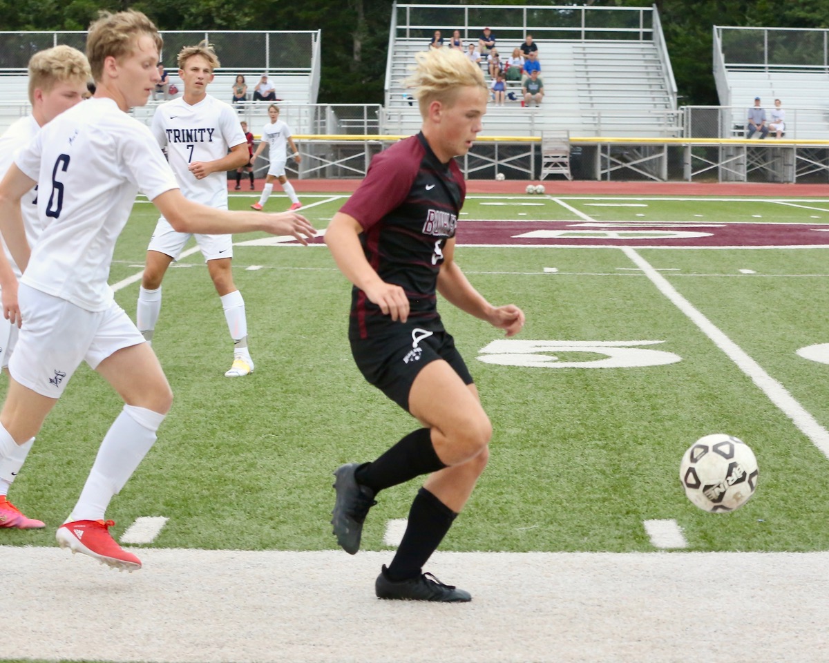SeuserJ's tweet photo. AVCTL D-III Boys Soccer Accolades! 

2nd Team:

Ethan Stambaugh - Mid
Jaylen Cherry - Fwd
Jax Frederick - GK

@hutchsports https://t.co/UmroUJG1z3