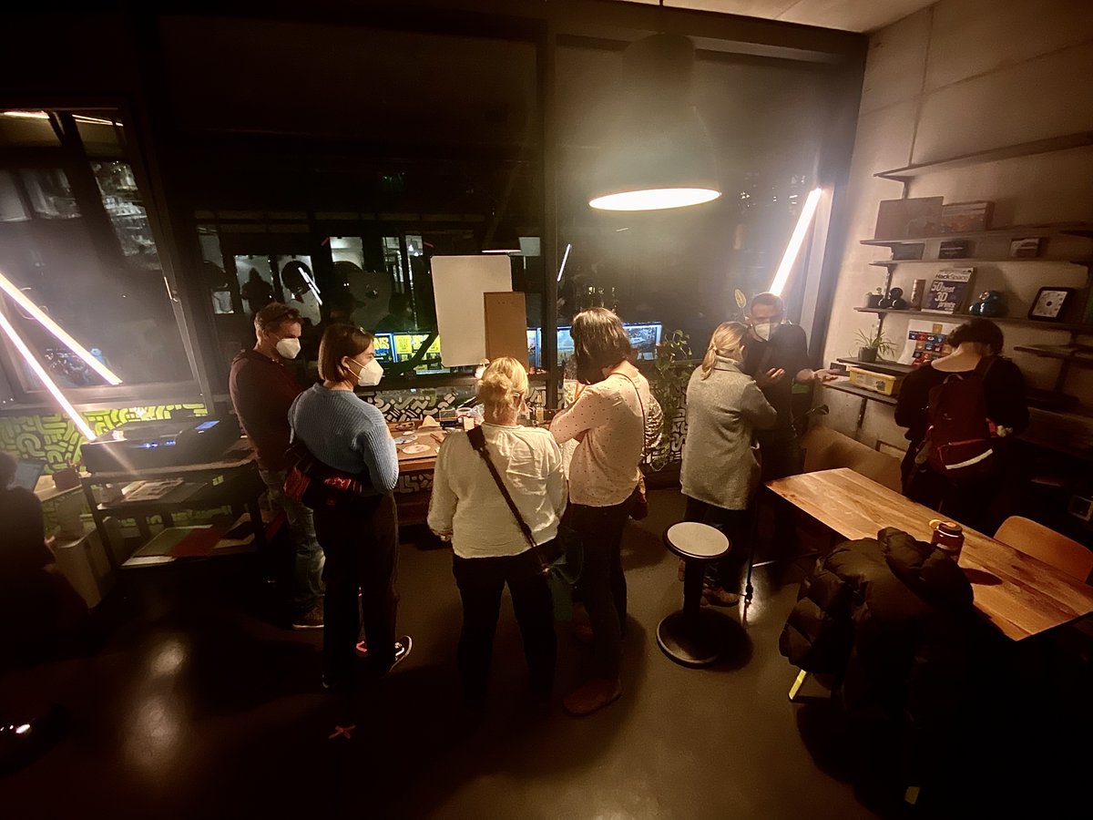 jungetueftler's tweet photo. Vielen Dank für eure - teilweise schon langjährige - Unterstützung, Vertrauen und euren Enthusiasmus für das GoodLab. Dank euch ist es jetzt Realität! #GoodLabBerlin https://t.co/vDjp5Cnytq