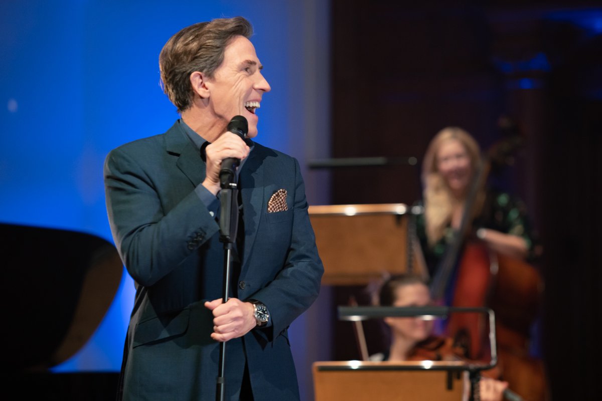 robbrydonlive's tweet photo. Tonight we have a SOLD OUT show at the @ChichesterFT
Contact the box office directly to try and beg, borrow (not steal!) a ticket...
@RobBrydon #RobBrydonLive https://t.co/azGY8so5So