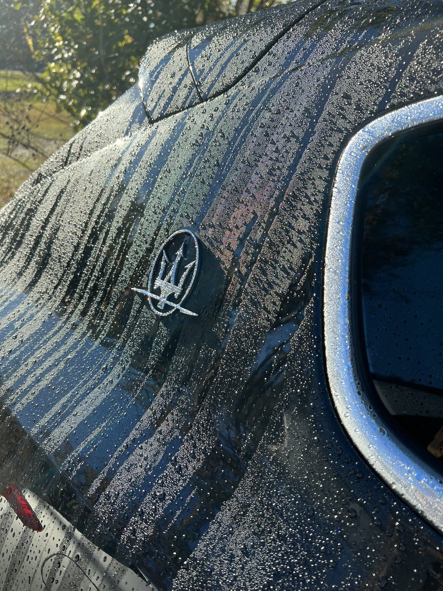 DanoEugene8's tweet photo. My levante S #Maserati early morning 🌧 https://t.co/66li4d6BjI