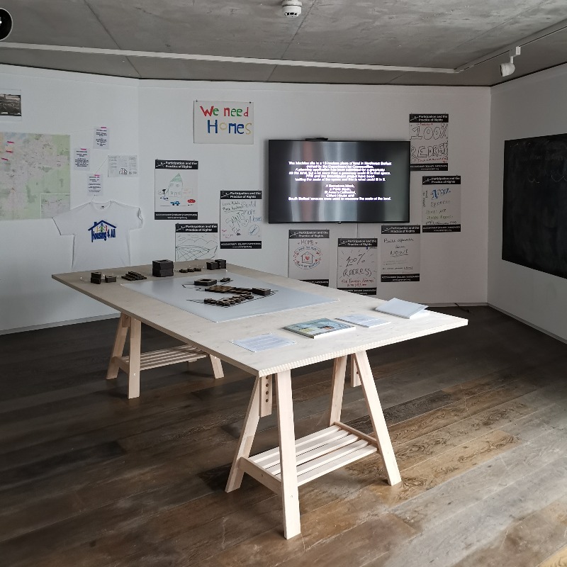 TheMACBelfast's tweet photo. If you're in the MAC this weekend, pop into our Common Room where you'll see @agusmartire's, (senior lecturer in Architecture @QUBelfast) interactive scale map & models project, a collab with @PPR_Org.
#MACCreativeLearning #StreetSpaceResearch https://t.co/1lv5UNgMfS