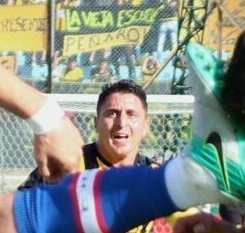 alejandrocsome's tweet photo. Cada vez que juega Argentina contra Uruguay recuerdo esta secuencia que debería estar colgada en el Louvre. https://t.co/FEDuHsvP8p