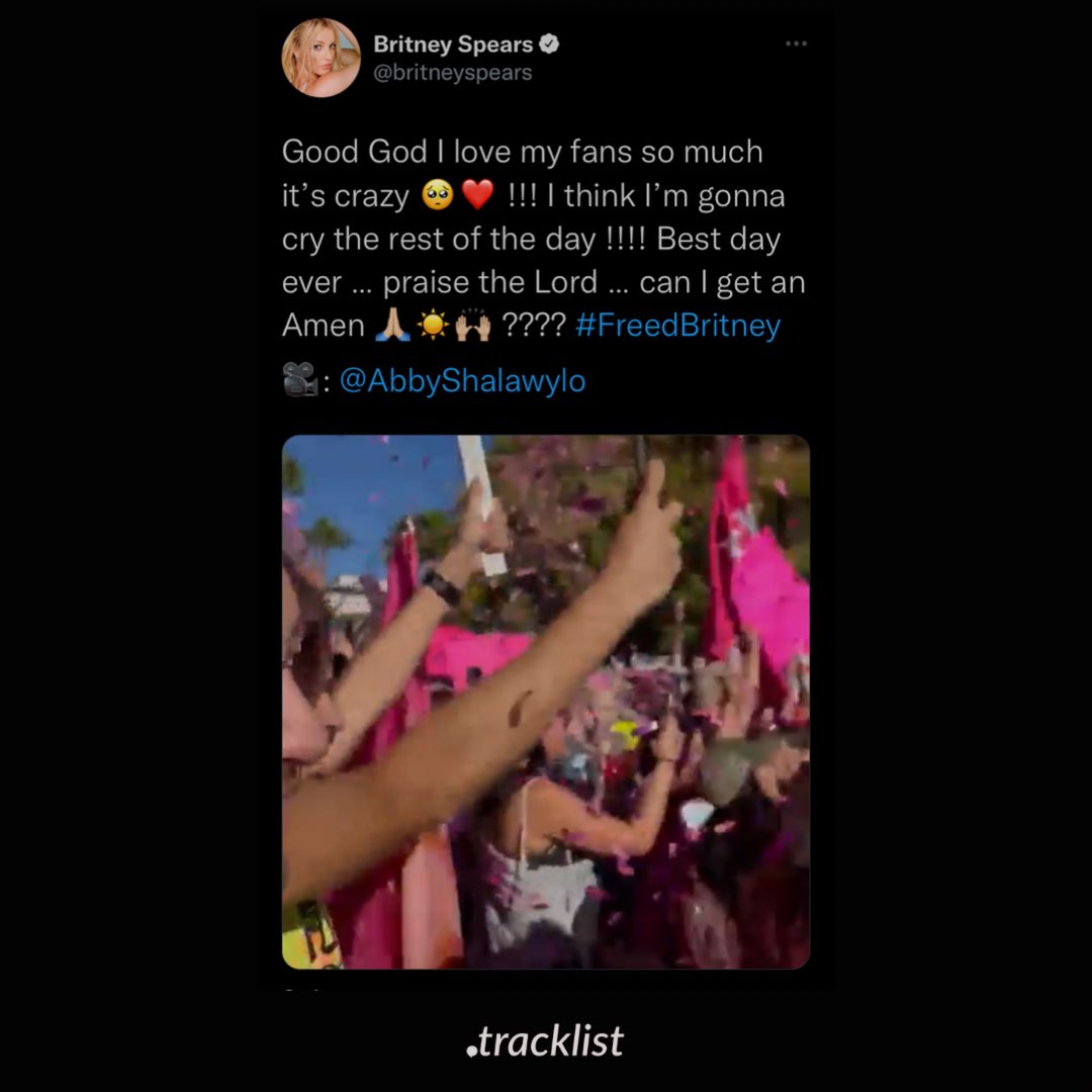 tracklist's tweet photo. Britney Spears reagiu a um vídeo dos seus fãs comemorando o fim de sua tutela:

“Bom Deus, é louco o tanto que eu amo meus fãs 🥺❤️ !!! Eu acho que vou chorar pelo resto do dia !!! Melhor dia de todos…” https://t.co/XJI1dKM7ul