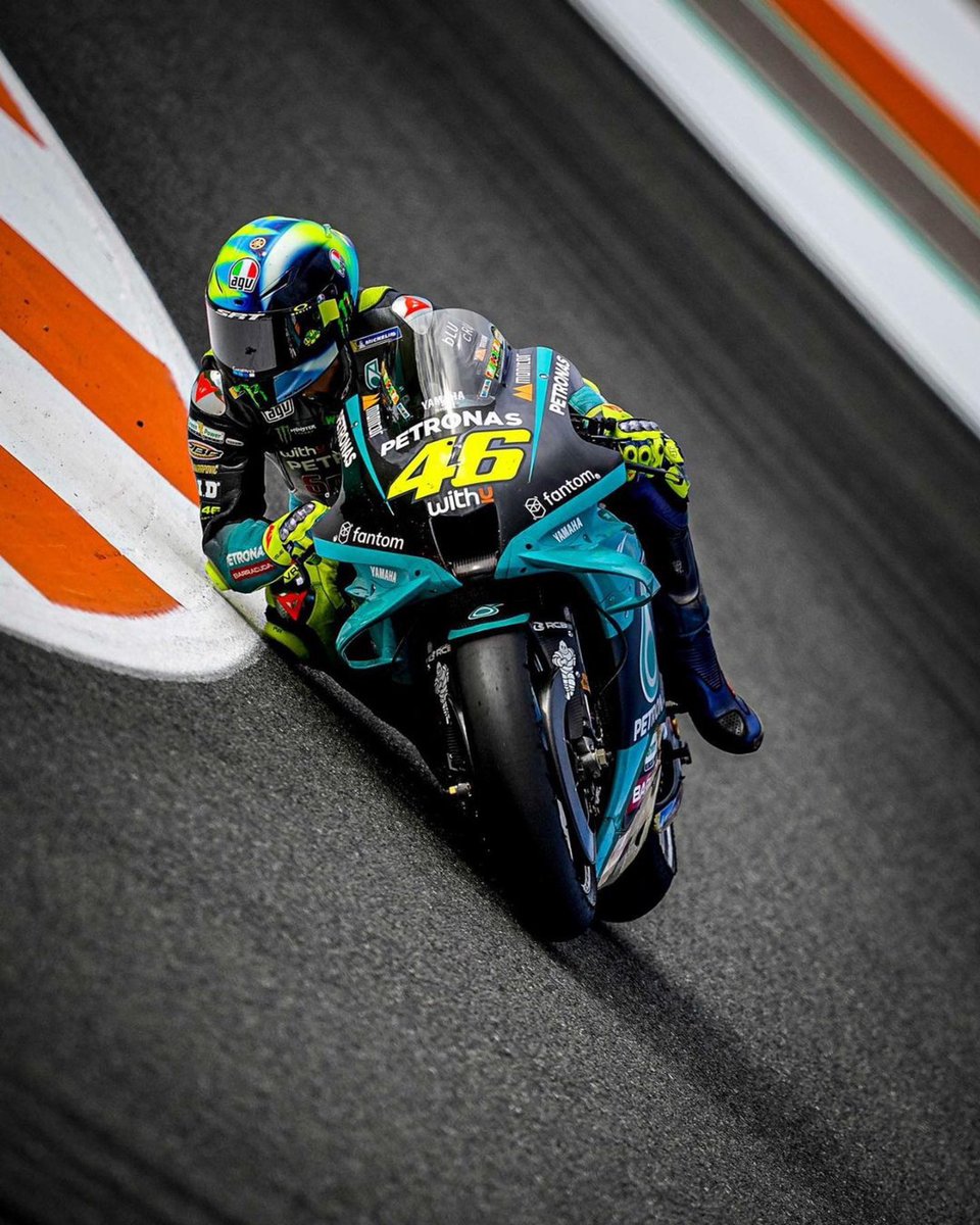 ValeYellow46's tweet photo. Circuit Ricardo Tormo,Valencia
Friday,free practice
📸 @FAlex79 @GigiSoldano @GambutiPhoto @Jesus_Robledo https://t.co/lGY9UqF6df