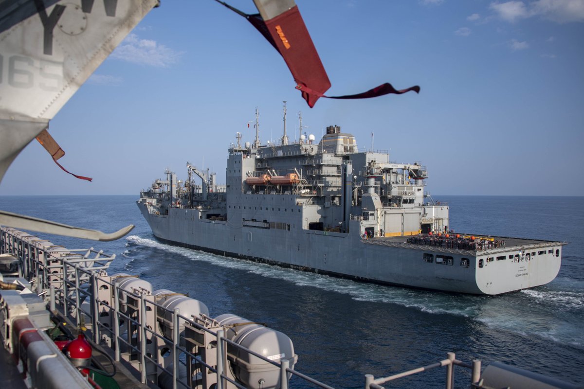 USNavy's tweet photo. Fresh supplies incoming! ⚓
#USNSCesarChavez conducts a replenishment-at-sea with #USSEssex. Essex and the @11thmeu are deployed to the @US5thFleet area of operations in support of naval operations to ensure maritime stability and security in the Central Region. https://t.co/rY0L5KqsUO