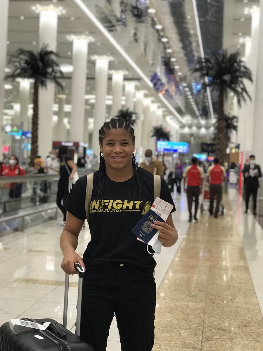 Gabiifaria_17's tweet photo. Primeira viagem internacional 🇦🇪✨.
.
.
#MãeeutoemDubai🇦🇪
#Dubai2021🇦🇪 https://t.co/wujgd9axeQ