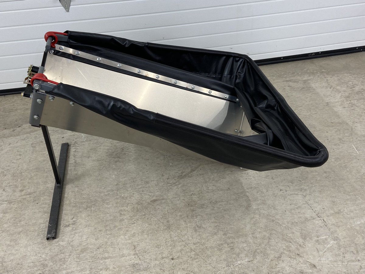 RaczynskiSales's tweet photo. Need a hopper for your grain auger? HANDI HOPPERS work great and are light weight. Under 50 pounds. They come in 8”, 10” and 12”. Call 306-722-7661 for more info and pricing. https://t.co/418l1ht2O7
