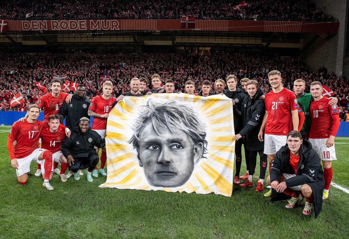 DBUfodbold's tweet photo. ❤️🤍 https://t.co/xssGbaLbg4