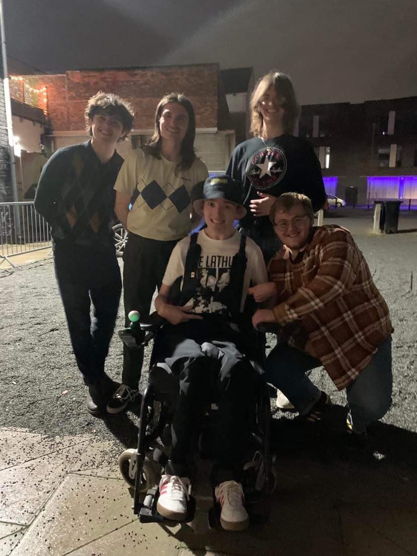 mushHkr's tweet image. Absolutely unbelievable night. @TheLathums live The band that got me through lockdown The best voice in music @AlexMoo22833837 going straight to the very top Great group of lads cheers for the photo and the chat at the end made my night just how beautiful life can be ❤️