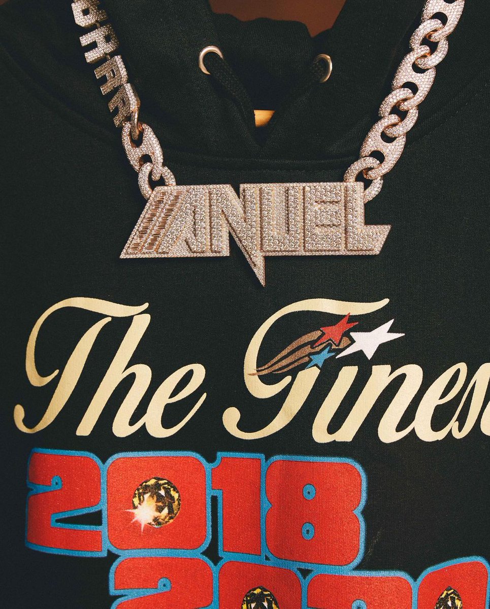 legendanuel's tweet photo. Hablamos el 11/17/21 colección #LasLeyendasNuncaMueren ✨🏆
#LegendsNeverDie Merchandising
@Anuel_2bleA X @Footaction https://t.co/fBs6sZkASy