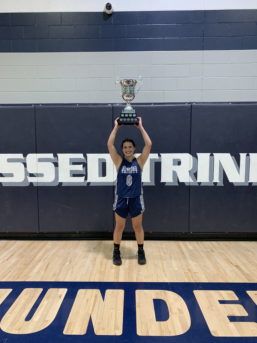 LilaPucci's tweet photo. @tiapucci8 senior Girls Basketball—Niagara Catholic Athletic Association (NCAA) Champions! Congratulations ladies!!!! https://t.co/KVanjxyNoj