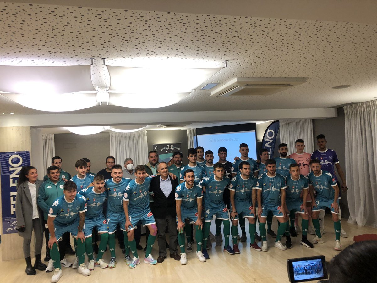AtleticoAstorga's tweet image. POR FIIN! Tenemos aqui nuestra nueva equipación. Espero que os haya gustado ❤️