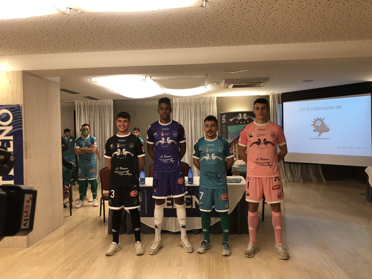 AtleticoAstorga's tweet image. POR FIIN! Tenemos aqui nuestra nueva equipación. Espero que os haya gustado ❤️