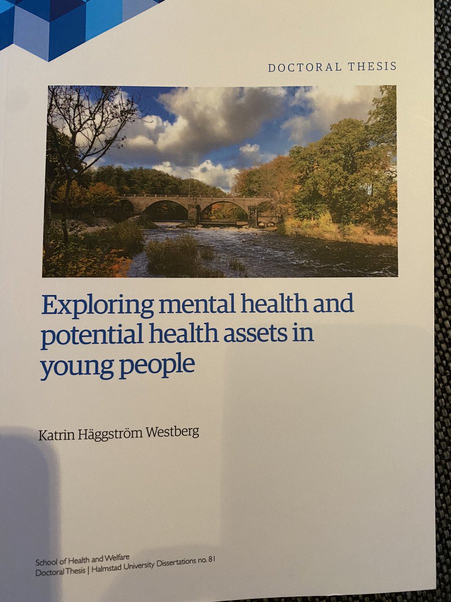 pachsved's tweet photo. Spikning av avhandling om unga vuxnas psykiska hälsa @KatrinHWestberg  En avhandling viktig i det nationella arbetet att främja de unga vuxnas psykisk hälsa ! @HogskolanHstd https://t.co/KcUvgS92BB