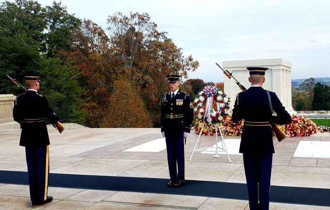 iava's tweet photo. 4/4 This year, #IAVA was the last organization of many to present a wreath at the Tomb of the Unknown Soldier in @ArlingtonNatl, and it remained during the first changing of the guard following the official ceremony. #VeteransDay2021 #SAVMarch https://t.co/hpVqYBndzC