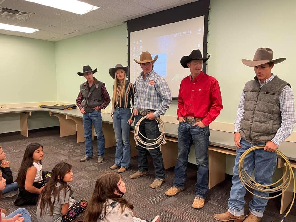 hchawks's tweet photo. Love it when our Hawks gets to spend some time in the community! Thanks to our Hawk Rodeo Team for going to Washington Elementary and having "Character Conversations" and a little fun with the kiddos! #hawksflytogether #characterconversations https://t.co/VAH3GCbHVs