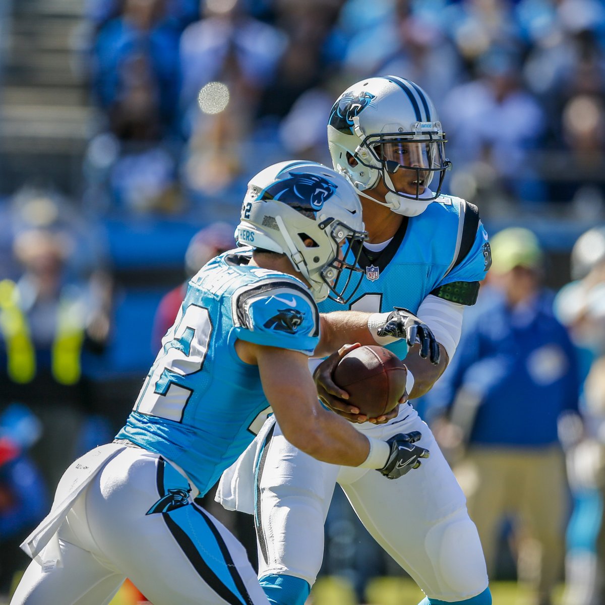 NFL's tweet photo. Who's ready to see these two together again 👀

@Panthers | #KeepPounding https://t.co/LdZs3IZpbt