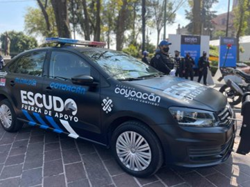 AAtaydeR's tweet photo. Las promesas de campaña se cumplen

@AlcaldiaAO @AlcaldiaCoy @AlcaldiaMHmx ya instalaron sus programas de seguridad: #BlindarAO #EscudoCoyoacán #BlindarMH . Se suman al efectivo #BlindarBJ de @BJAlcaldia

En seguridad se trata de sumar entre tod@s. En Coordinación con @SSC_CDMX https://t.co/TaxsRkFzZK
