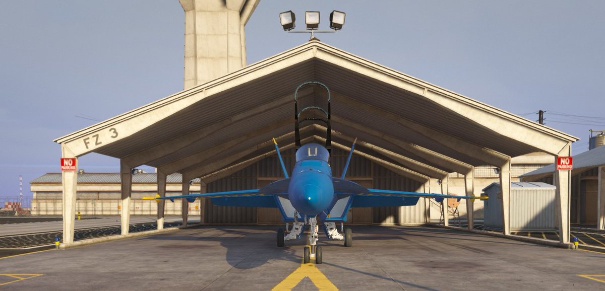 PD_BlueAngels's tweet photo. We're getting ready 😎

#FiveM #GTAV #DemonstrationTeam #BlueAngels https://t.co/TSVZjW8YsV