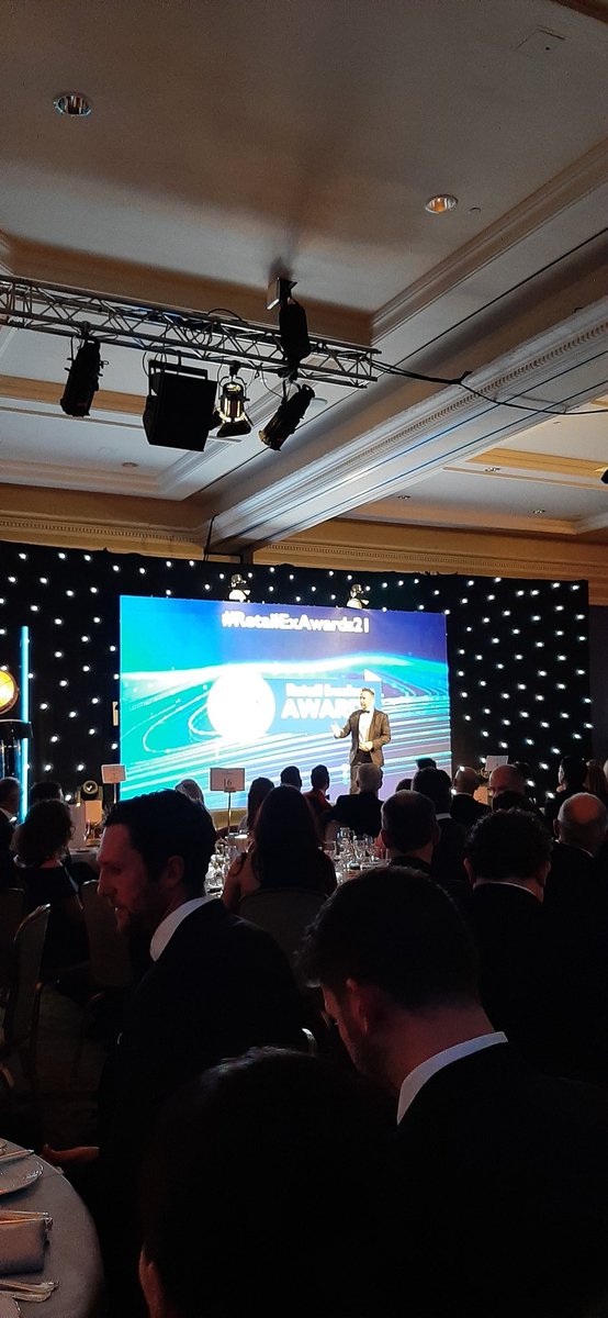 KateOShaughnes2's tweet photo. Great to be at the Retail Excellence Awards 2021this evening @InterConDublin  #RetailExawards2021 @goapplegreen best of luck to all the nominees tonight ! https://t.co/jwU04QBwYI