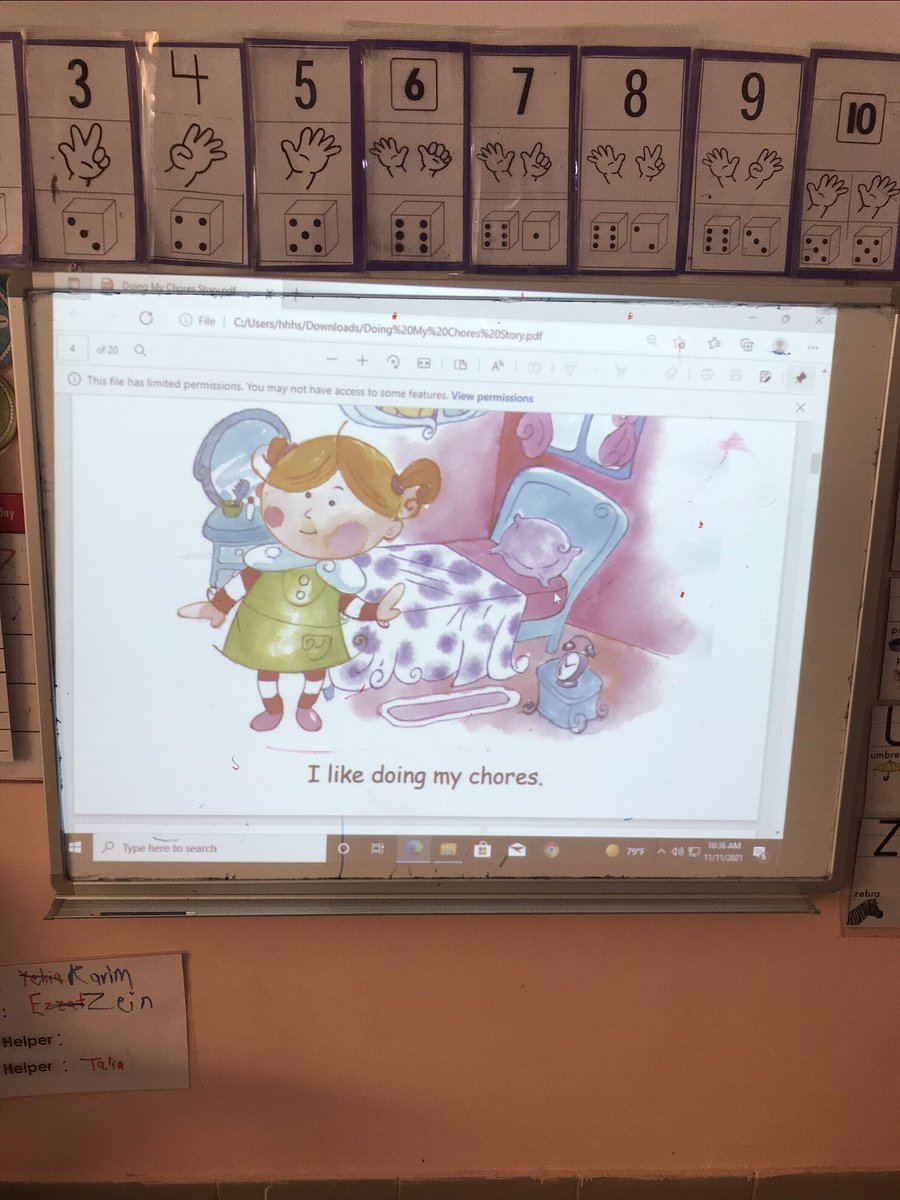 Darineyassine's tweet image. This is How online learning has improved my teaching 👏🏻 My learners  totally agree that they enjoy looking at the words projected&amp;amp;that words are more visible to them while we read a story aloud using LCD #education #positiveReflection @Hhhsinfo @tbaassiri @TawilNoor @DaraziFarah