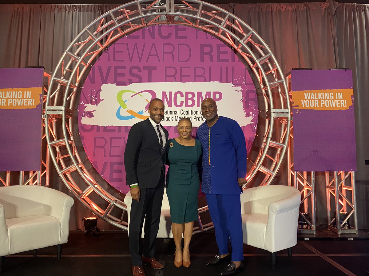 andreperryedu's tweet photo. We are getting it in #Cincinnati at the @NCBMP_  national convention. Thanks @MarlindaHenry and @Jedwarddunn for giving me the opportunity to share my research.  #NCBMPIMPACT https://t.co/xM5xdUYdyy