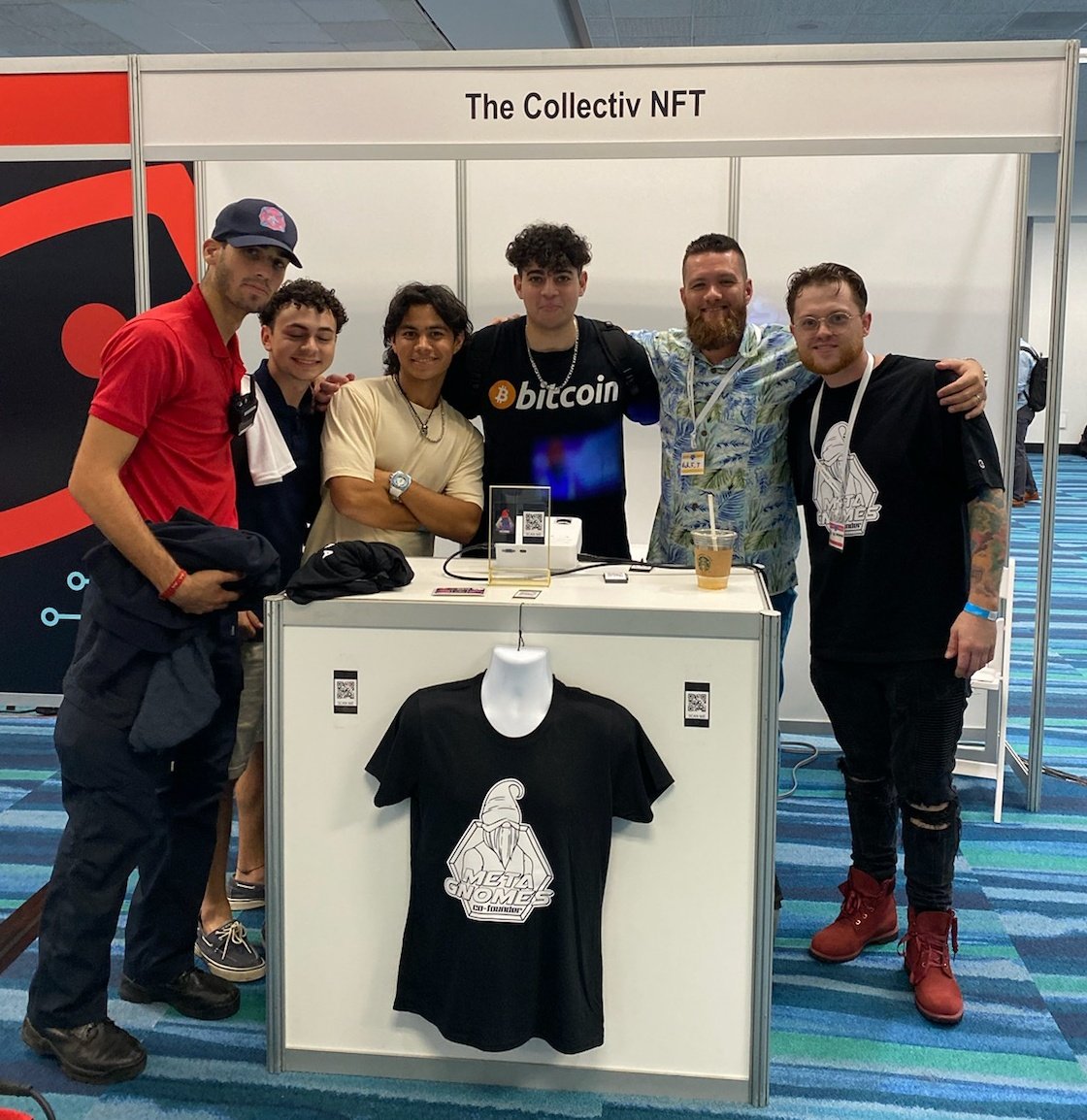 BaetheApe's tweet image. Shout Out Everyone Who Stopped By @theCollectivNFT 's booth this week!
@Just_Vixenn @Nick_F_T &amp;amp; @SafeMoonBay  were there this time, but we will be back and so will the rest of the team @JRPizzo22 @Level_Up_NFT @SafemoonTrain @ElAmigoObed 

@MiamiCryptoExp great times!
