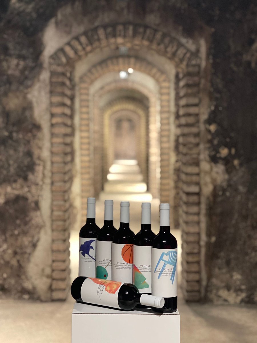alacartemenus (@alacartemenus) on Twitter photo Por cierto, mirad que etiquetas más chulas se han marcado este año <a href="/CellerMasroig/">Celler Masroig</a> 😍 <a href="/domontsant/">domontsant</a>
Lo confieso, cada año estoy deseando ver el diseño de las etiquetas para su #vinovell Por cierto, mirad que etiquetas más chulas se han marcado este año <a href="/CellerMasroig/">Celler Masroig</a> 😍 <a href="/domontsant/">domontsant</a>
Lo confieso, cada año estoy deseando ver el diseño de las etiquetas para su #vinovell