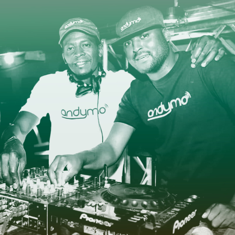 Hit_Refresh's tweet photo. For tonight's #HitRefresh throwback, @dj_Strat3gy spotlights two EXHILARATING sets from 2016 courtesy of @LemonNHerb and @NteezenAndySA! 

Turn it up and relive the night! 🔥🔥🔥