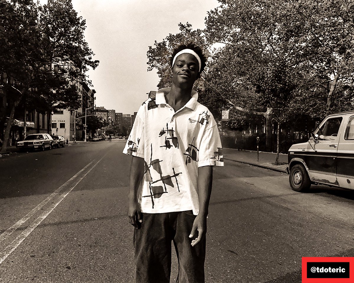 tdoteric's tweet photo. @HaroldHunter
1995
#MyLane
.
Photo © T. Eric Monroe @tdoteric
.
#HiphopHistoryMonth #RareAndUnseenMoments #90sHiphop #Skateboarding #HaroldHunter #EastVillage #NYC #Originality #Culture #AmericanHistory #tdoteric #collector #art #photography #90s
#NFTs #CryptoArt #NFTArtist https://t.co/XT41W2eBhM