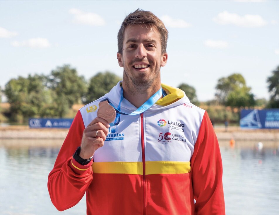 🛶 #OFICIAL 🔈🔈 | 📑 Nuestro <a href="/seteebenavides/">Sete benavides</a> ya es BRONCE 🥉 en <a href="/Londres2012/">Londres2012</a> 🇬🇧 ‼️‼️

1️⃣ª medalla olímpica para el palista balear 👏

3️⃣ Juegos <a href="/OlympicCh_es/">Olympic Channel</a> seguidos siendo el 🛶 el deporte 🇪🇸 con más🎖️💪

➕ ✍🏻 👉 rfep.es/sete-benavides…

#PiragüismoEspaña #SomosPalistas #JJOO