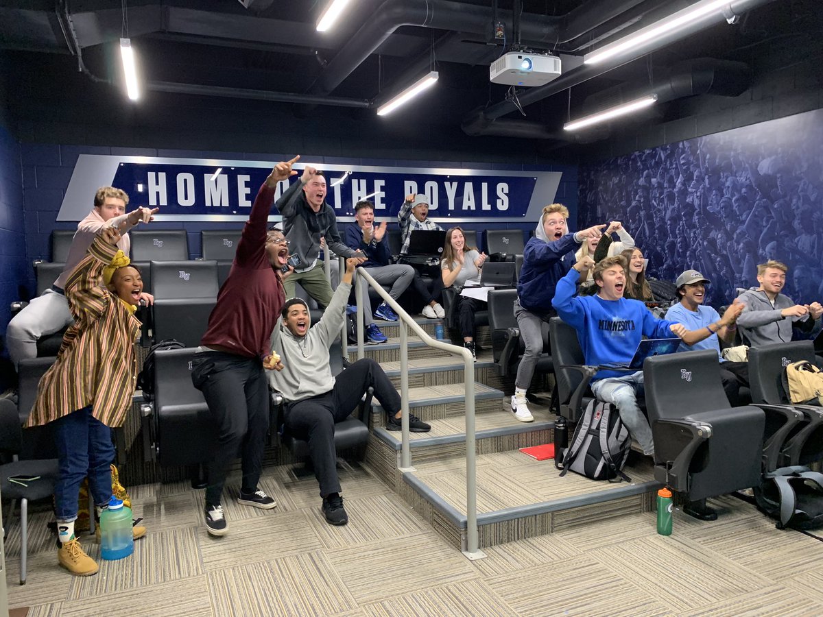 The support for #BURoyals 🏐 back home 💙💙 #WeAreBU