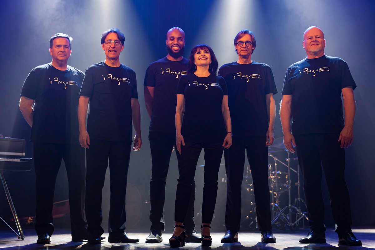 Ensemble Vivant with guest drummer Adrian Bent, recording video and modelling t-shirts for upcoming single.
Ensemble Vivant ~ iFugue™