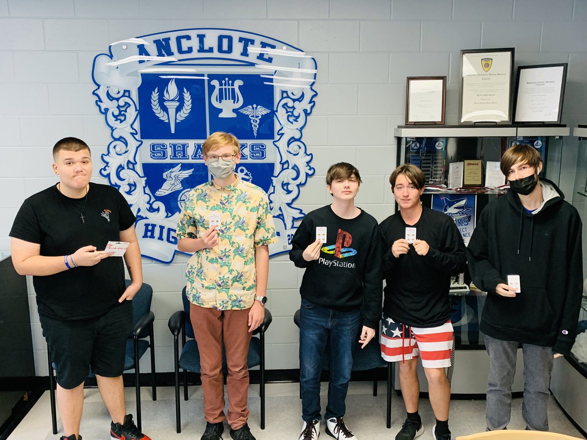AncloteSharks's tweet photo. Congratulations to our Shark Buck Giveaway Winners! Enjoy those @ChickfilA gift cards!
#WayToGoSharks https://t.co/TY6kBYJb2K