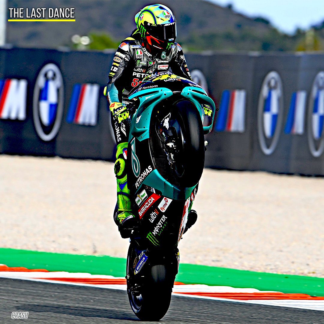 Hey folks this is a motivational tweet!!!!! If you haven’t already, plan a VALENTINO ROSSI party this weekend! Even if it’s just you on your own having a beer 🍻 after the years and weekend’s of entertainment Rossi has given us, let’s throw a party to celebrate his career!! 👍🏼
