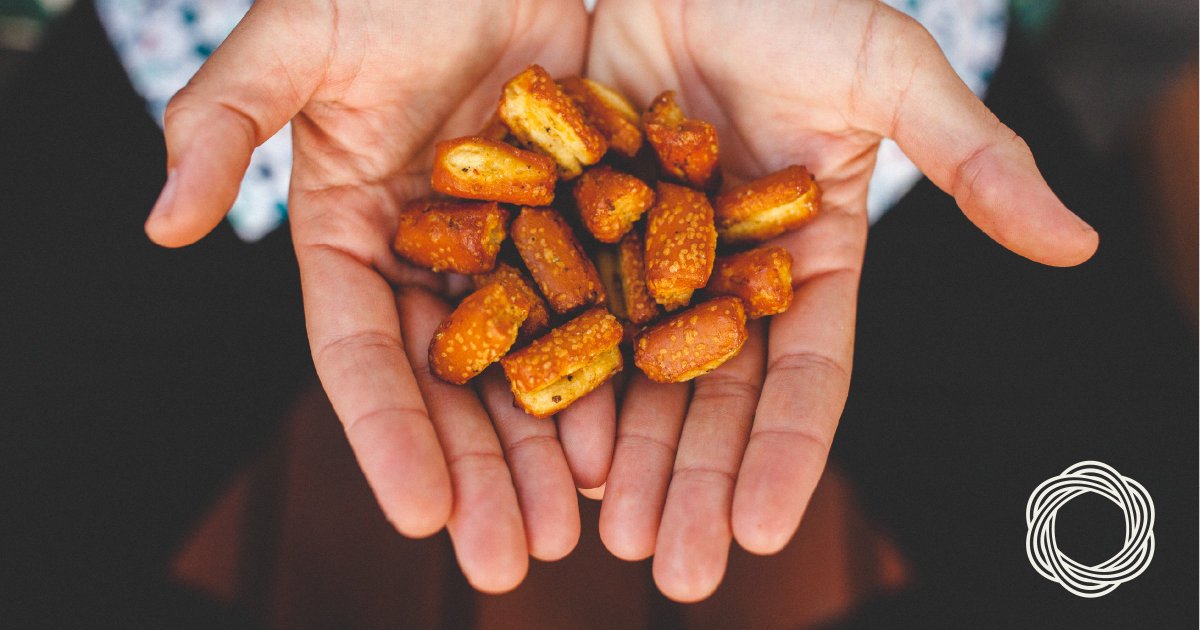 OasisMMJ's tweet photo. Stock up on snacks for the weekend!

#FindYourOasis #Oasis #Oasisdispo #munchies #Friyay https://t.co/4GmPF2Ovls