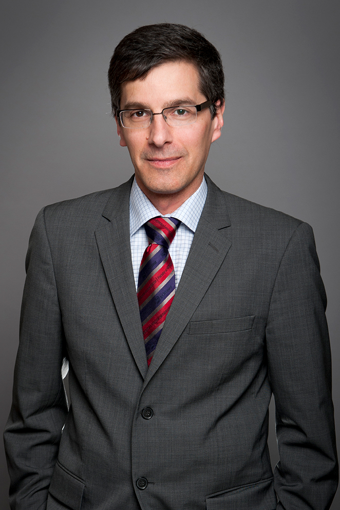 Appointment announcement: Dr. Daniel Figeys as Director of the School of Pharmaceutical Sciences at <a href="/uOttawaMed/">uOttawa | Faculté de médecine, Faculty of Medicine</a>, effective November 1, 2021. Congrats! 👏