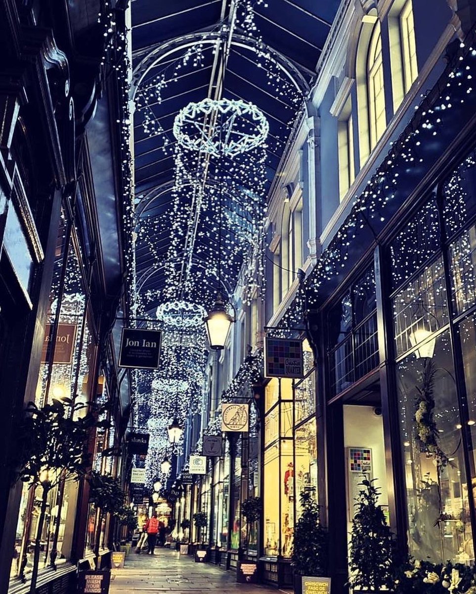 Cardiff Life tweet media