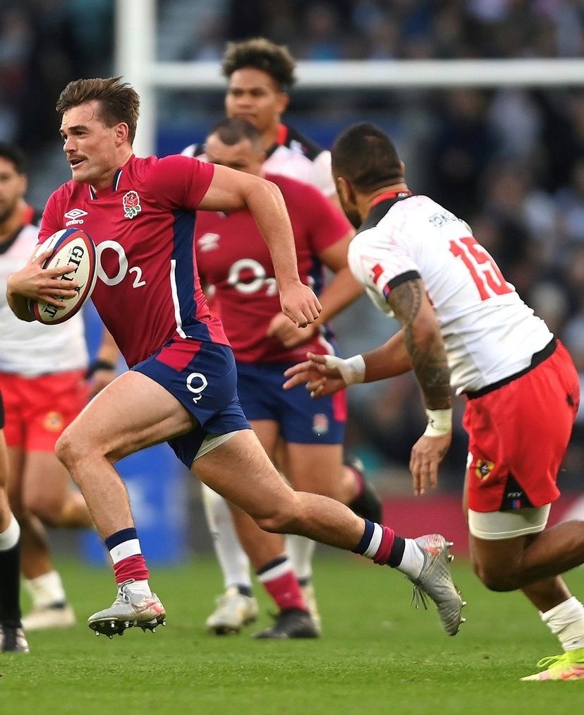 Tomorrow, enjoy sporting excellence on the Harbour Screen as England face Australia at the Autumn Internationals at 5:30pm. With just two England games left in this tournament, you really don't want to miss the action.