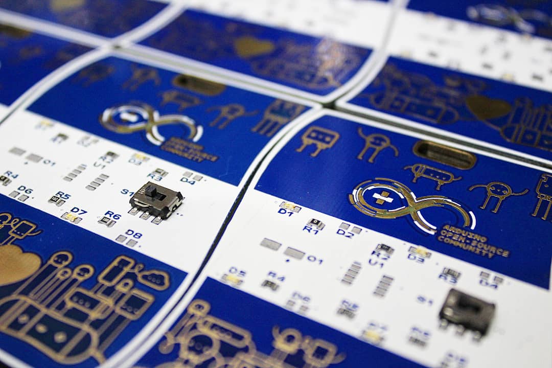 MontfortEdna's tweet image. @PCBWayOfficial @Antonio_Raptors @electronicats #PCB #Arduinoday2021