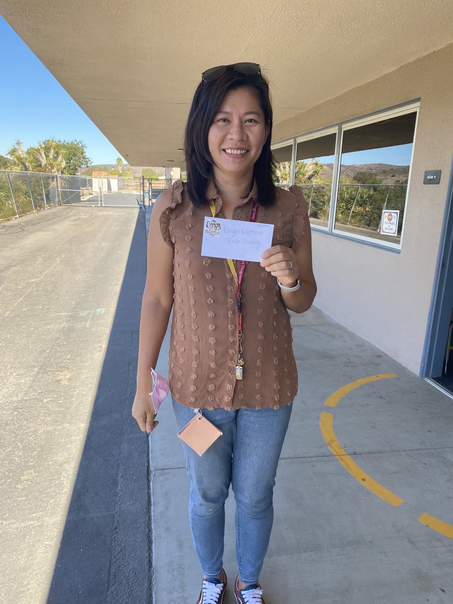 Congratulations to Ms.Zobel and Mrs. Chuang for earning grants from the Santee School District Foundation!  Thank you, SSD Foundation! <a href="/SSDKristin/">Kristin Baranski, Ed.D</a> <a href="/SSD_Foundation/">Santee School District Foundation</a>