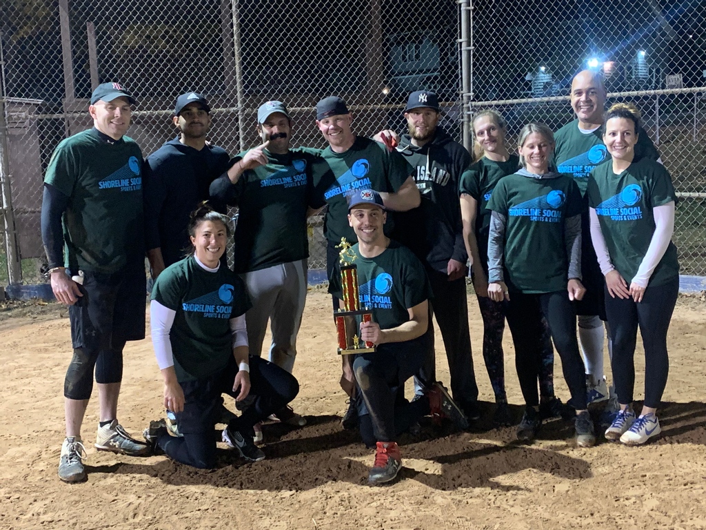 shorelinesocial's tweet photo. Congrats to our champions!!

#softball #connecticut #tuesdays #thursdays #coedsports #adultleagues #fallseason #shorelinesocialsports #besocial https://t.co/YN3vU14YWw