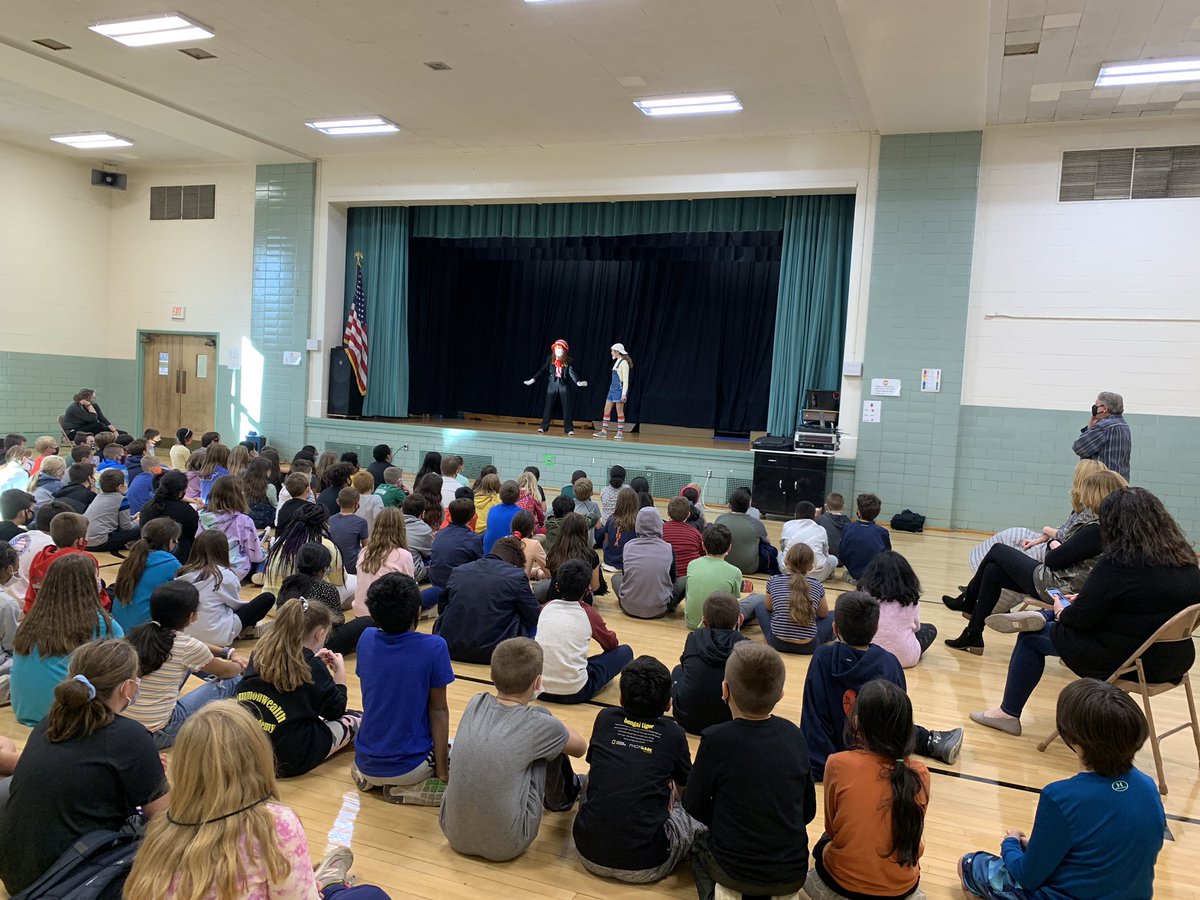 MsNuttingMusic's tweet photo. WHS Drama had SO much fun bringing some Seussical numbers to all four Walpole elementary schools this week! Thank you to @elmwalpole @FishrSchWalpole @BoydenSchool and @oprschool for having us! We hope to see you at the show THIS WEEKEND! https://t.co/Tz9W9HEKCf